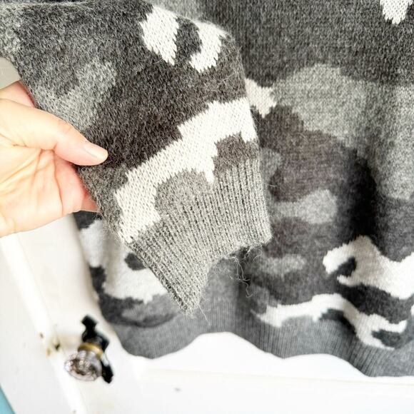 Lucky Brand Gray Camo Wool Blend Crewneck Sweater NWT Cozy Comfy Size 1X New - Picture 6 of 11